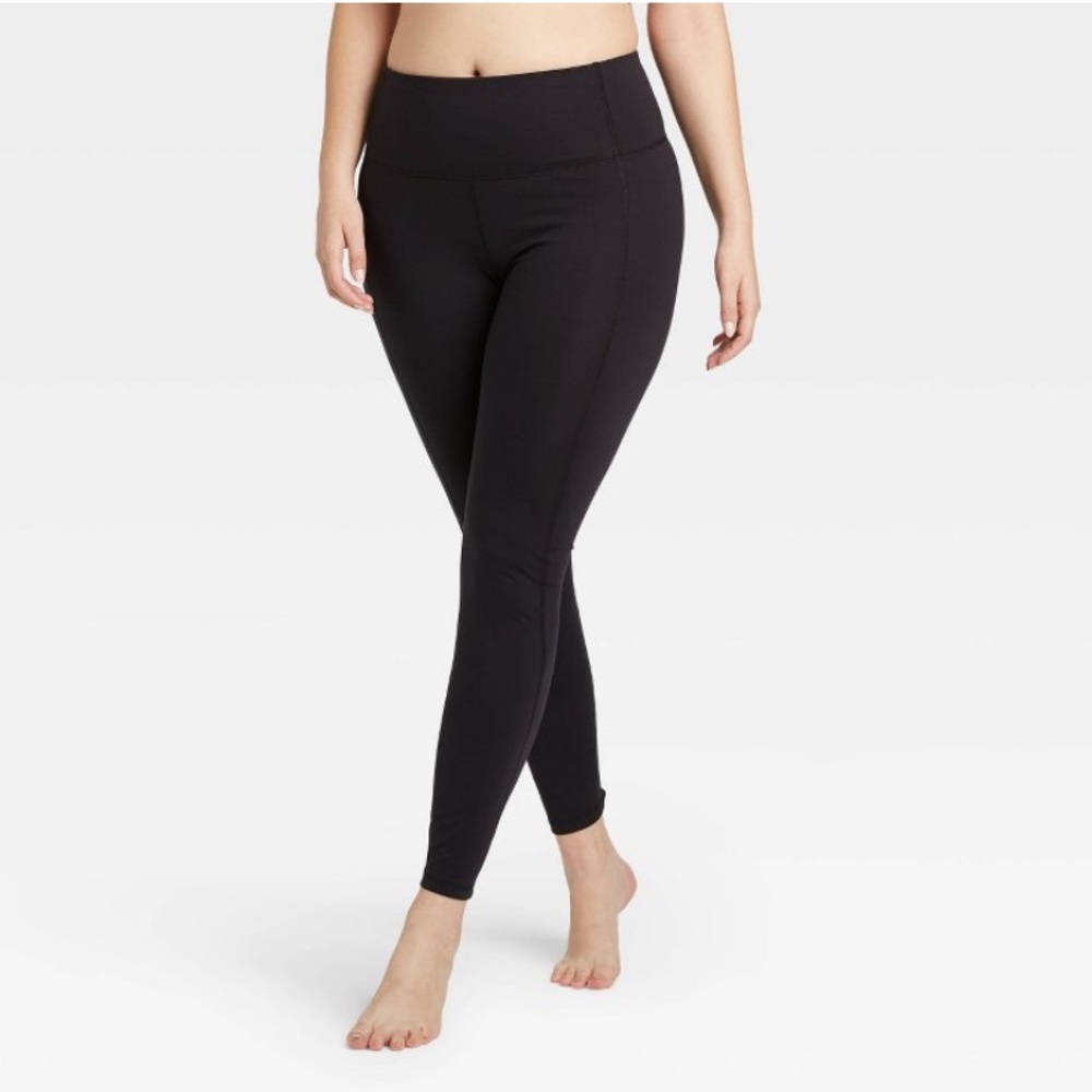 All in Motion high waisted legging